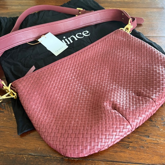 New QUINCE Italian leather Convertible Crescent Woven Crossbody Shoulder Bag - Picture 3 of 6